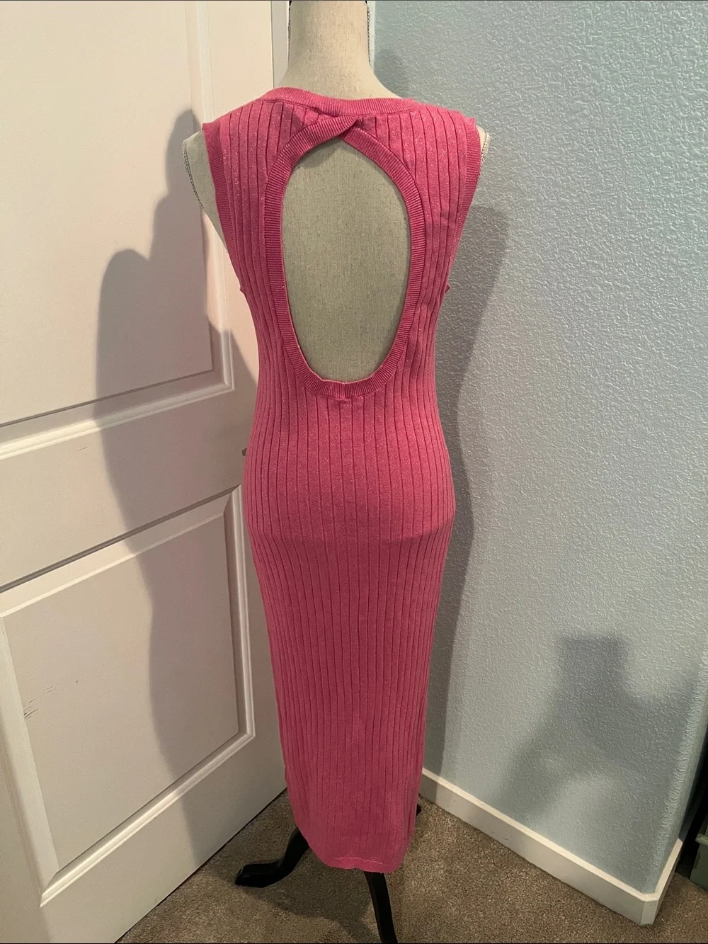 House of Harlow 1960 Metallic Pink Dress - Picture 4 of 5